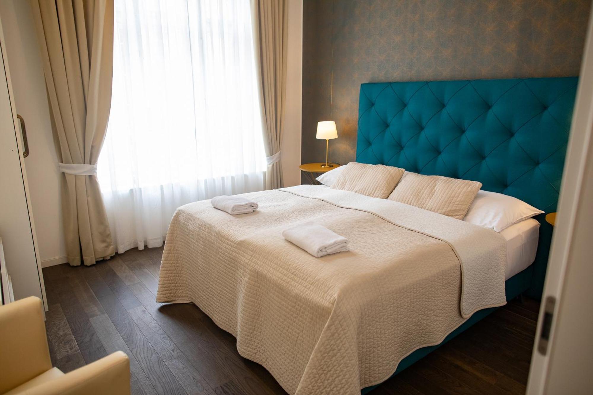 Luxury Modern Designed Oldtown Apartment Prague Exterior photo