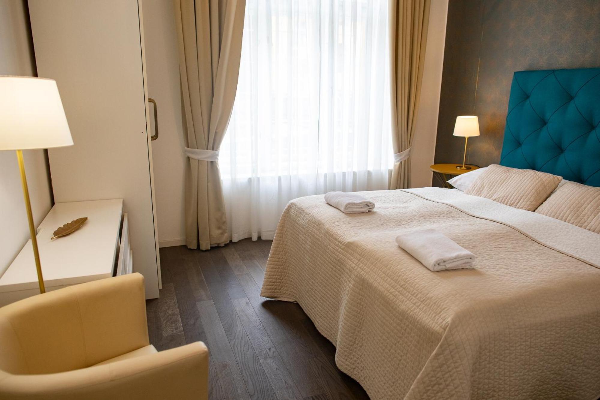 Luxury Modern Designed Oldtown Apartment Prague Exterior photo