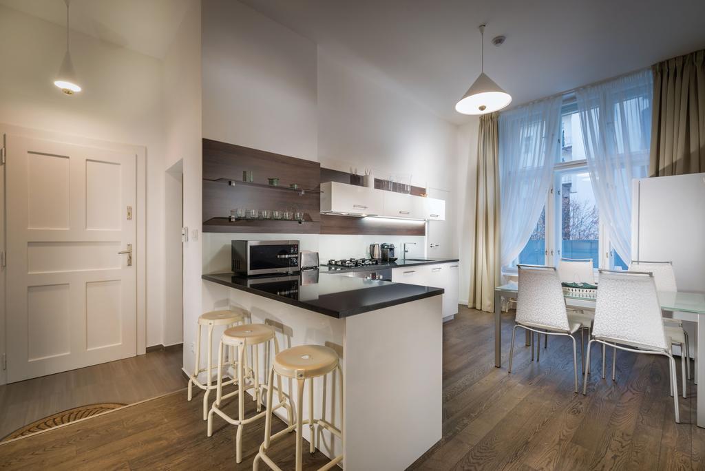 Luxury Modern Designed Oldtown Apartment Prague Exterior photo