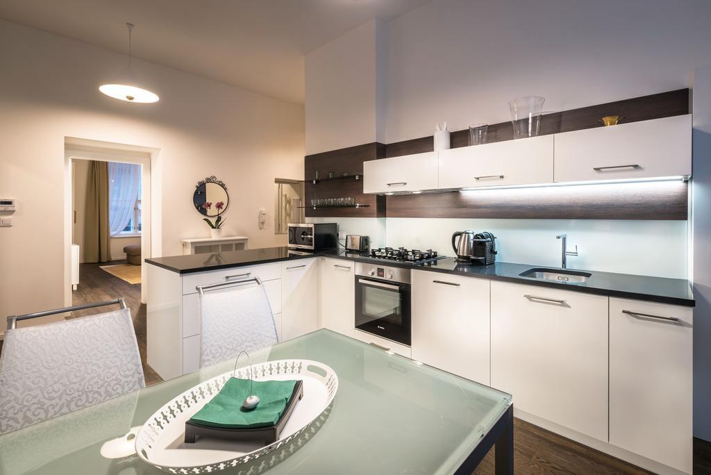 Luxury Modern Designed Oldtown Apartment Prague Exterior photo